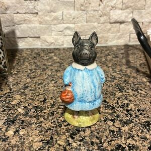 Beatrix Potter Pig-Wig 4" Porcelain Figurine Beswick England